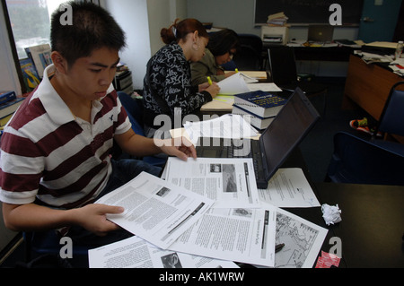 Students and instructors at the John V Lindsay Wildcat Academy Charter School in NYC Stock Photo