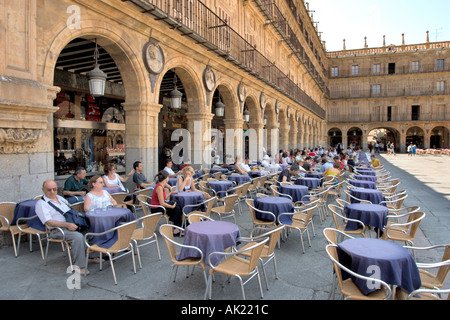 Sidewalk cafe in the Plaza Mayor, Salamanca, Castilla y Leon, Spain Stock Photo