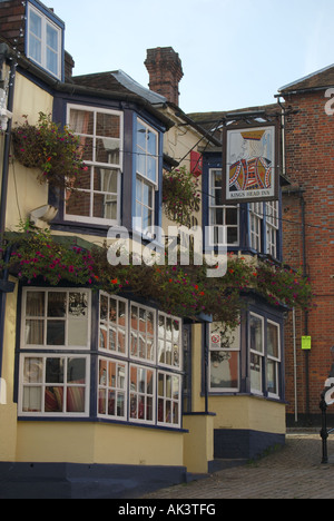 'King's Head Inn', Quay Hill, Lymington, Hampshire, England, United Kingdom Stock Photo