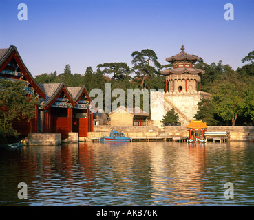 Kunming Hu lake, Summer Palace Park, Summer Palace, Beijing, China Stock Photo
