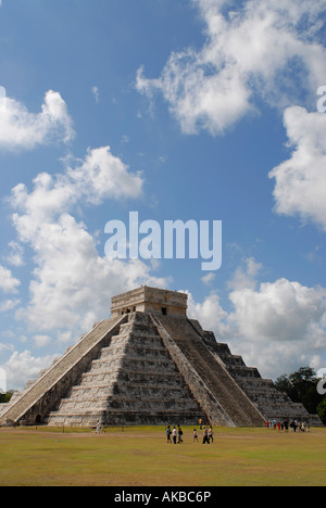 The pyramid of Kukulcan Chichen Itza Yucatan Mexico Stock Photo