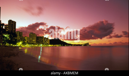 Sunrise over the hotel district of Waikiki Beach and Diamond Head Stock Photo