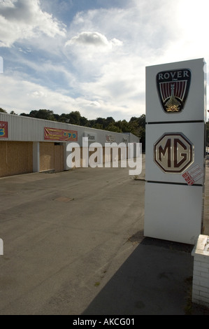 Mg Rover Collapse MG Rover dealer closed and boarded up after the collapse of the Rover ...