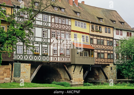 KRAMERBRUCKE BRIDGE (c1325) & GERA RIVER ERFURT GERMANY Stock Photo