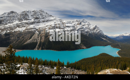 Snow capped Caldron Peak overlooking Peyto Lake and Mistaya River Valley Canadian Rocky Mountains Banff National Park Alberta Canada Stock Photo