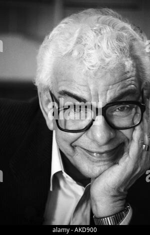 Black and white portrait of Barry Cryer Stock Photo