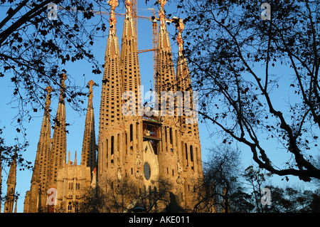 The Yet Uncompleted Sagrada Fam lia Also Know As The Temple Expiatori 
