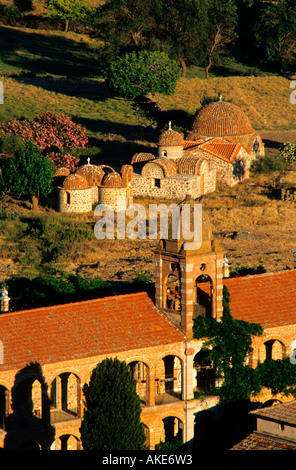 Europa, Griechenland, Lesbos, Kalloni, Männerkloster Limonos (Moni Leimonos) mit Kapellen auf dem Klostergelände Stock Photo