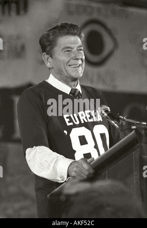 United States President Ronald Reagan campaigning in 1980 at his alma mater Eureka College in Eureka Illinois Stock Photo