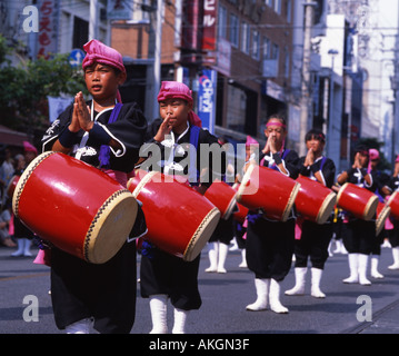 Taiko drummers at the 10 000 person Eisa Festival on Kokusaidori in Naha Okinawa Japan Stock Photo