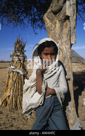 Young Tuareg girl in traditional camp in the Sahara Desert, Tarbiat, Niger, West Africa Stock Photo