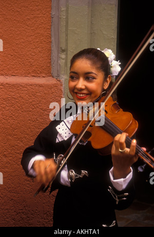 1, one, Mexican woman, Mexican, woman, violinist, playing violin, violin, violin player, musician, mariachi band, Tlaquepaque, Jalisco State, Mexico Stock Photo