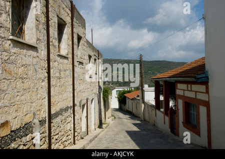 Alleyway in the village of Omodos in the Limassol district of the Troodos Mountain range, Cyprus Stock Photo