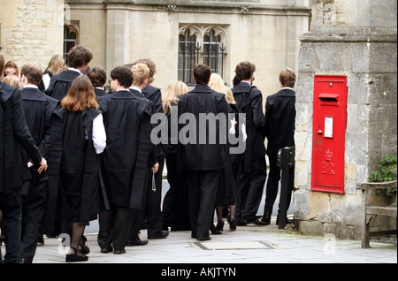 Oxford University Students on the way to the Matriculation Ceremony in the Sheldonian Theatre Stock Photo