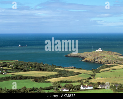 POINT LYNAS LIGHTHOUSE 1835 and Porth Eilian at Llaneilian Isle of Anglesey North Wales UK Stock Photo
