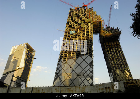 The new headquarters for CCTV is under construction in Beijing 9 Nov 2007 Stock Photo