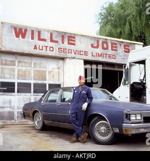 Willie Joes Auto Service Fort Erie, Ontario Canada Stock Photo