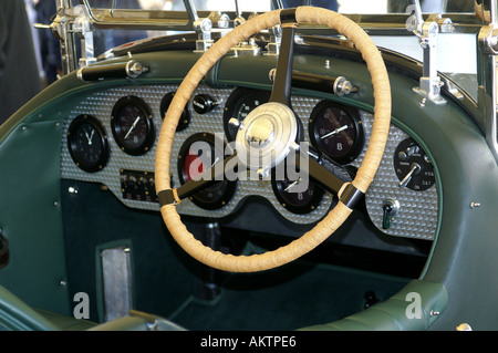 Bentley Mark 6 engine B80 81 eight cylinder in line Stock Photo