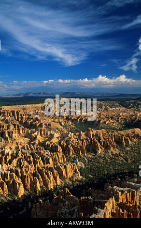 Unites States, Utah, Bryce Canyon National Park, amphitheatre of Hoodoo rock formations, seen from Fairyland Point Stock Photo