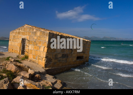 Kitesurfing in Badia de Pollence, (Bay of Pollenca), Mallorca, Balearics, Spain, Mediterranean, Europe Stock Photo