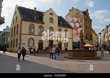 Old town hall with market fountain, Wiesbaden, Hesse, Germany. Stock Photo