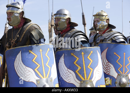 Roman soldiers marching Stock Photo - Alamy