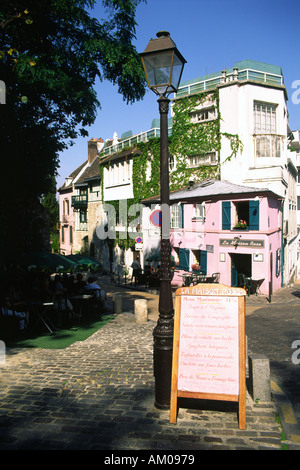 La Maison Rose, Montmartre, Paris, France. Stock Photo