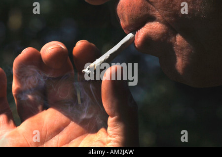 green smoke e cigarette E-cigarettes- Green Smoke Kit Stock Photo 1380376955