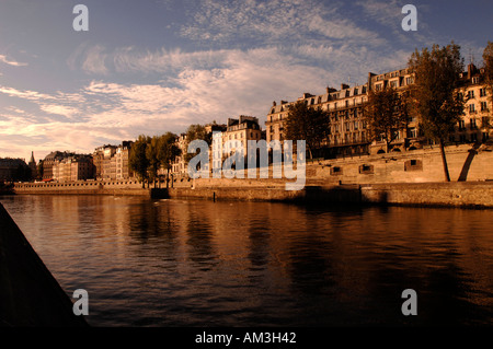 The Left Bank of the River Seine. Paris. France. Stock Photo