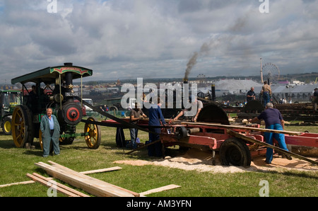 Steam wood sawing at the 2007 Great Dorset Steam Fair Blandford Forum ...