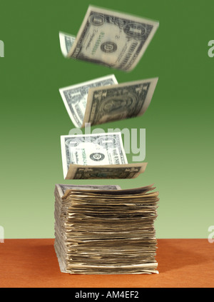 Stack of American money Stock Photo - Alamy