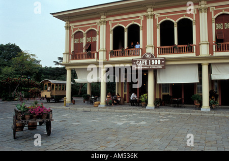 Restored early 20th century wooden buildings and restaurant in the Parque Historico, Guayaquil, Ecuador Stock Photo