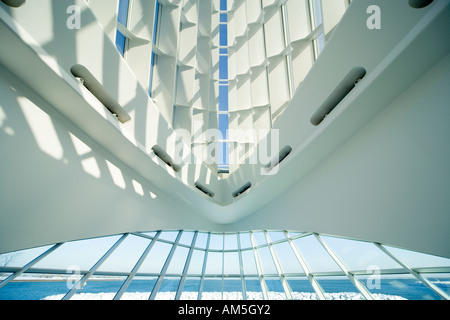 Milwaukee Art Museum by Santiago Calatrava. Looking out over Lake Michigan from the Windhover Grand Reception Hall. Stock Photo