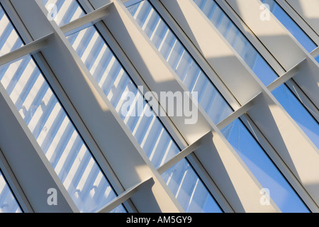 Roof structure of the Windhover Reception Hall of Calatrava's Milwaukee Art Museum Quadracci Pavilion with Burke Brise Soleil. Stock Photo