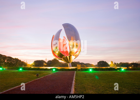 Landmark moving sculpture Floralis Generica (Common Flower)  in the United Nations Park in Buenos Aires. Stock Photo