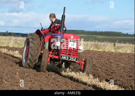 Tractor ploughing at the 2007 Scottish Ploughing Championships held at Pusk Farm, Balmullo, St Andrews, Fife, Scotland, UK Stock Photo