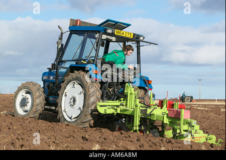 Andrew Mitchell Jnr ploughing. 2007 Scottish Ploughing Championships held at Pusk Farm Balmullo St Andrews Fife Scotland UK Stock Photo