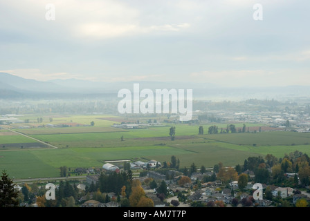 Air pollution trapped in the Fraser Valley at Abbotsford, British Columbia, Canada, 2007 Stock Photo