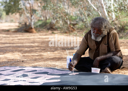 Aboriginal artist Ronnie Alice Springs Australia Stock Photo