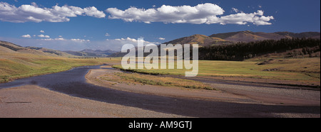 Lamar Valley and Absaroka Mountains, Yellowstone National Park, Wyoming USA Stock Photo