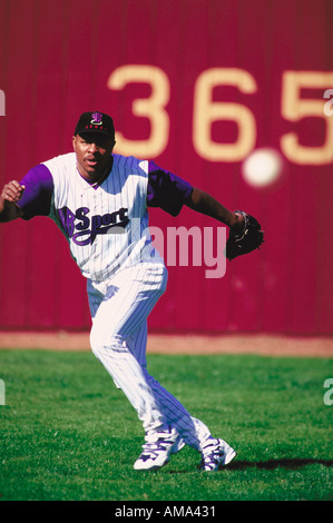 Albert Belle  Four Seam Images