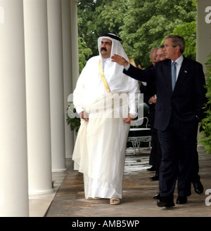 Sheikh Hamad Bin Khalifa Al Thani Emir of Qatar meets with President Bush at the White House in Washington on Thursday May 8 200 Stock Photo