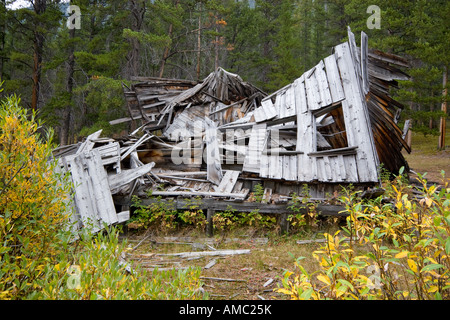 Collapsed wood building in the ghost town of Coolidge, Montana. Stock Photo