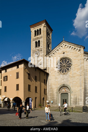 Church at Como principal city on Lake Como Italy Stock Photo