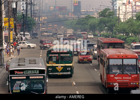 Manila Philippines Bus Exhaust Fumes Stock Photo - Alamy