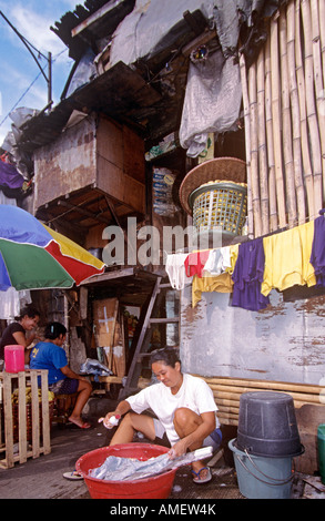 Slum Blumentritt track Manila Philippines Stock Photo