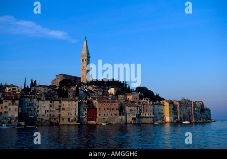 Kroatien, Istrien, Rovinj, Altstadt von Westen Stock Photo