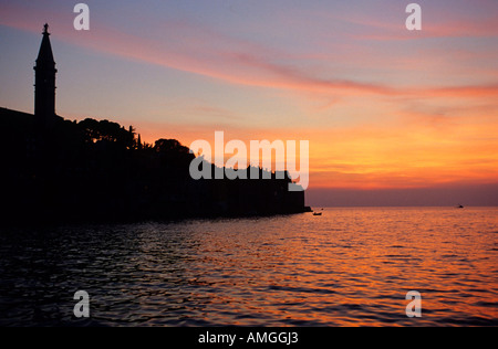 Kroatien, Istrien, Rovinj, Altstadt von Westen Stock Photo