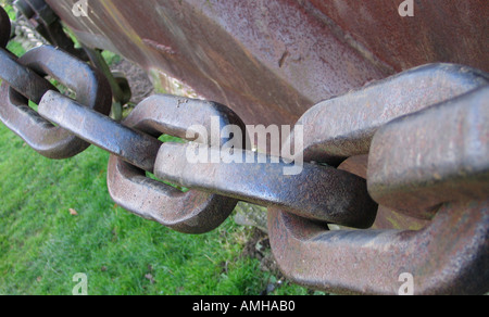 The chain on the bucket of a dragline used in scooping up iron ore rocks. Stock Photo