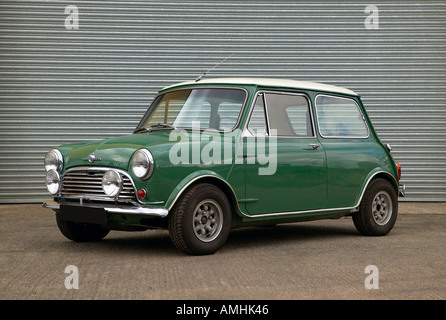 1967 Morris Mini Cooper 1275cc S saloon with minilite wheels foglamps and widened wheelarches Country of origin UK Stock Photo